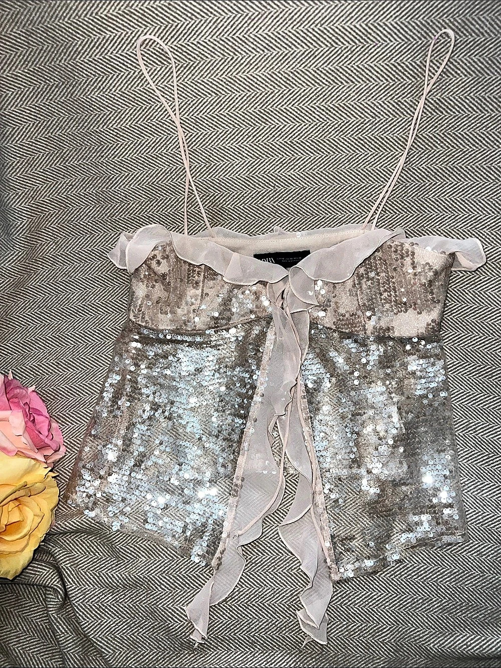 Zara Sequin Camisole in Silver & Pink Size smallLike New